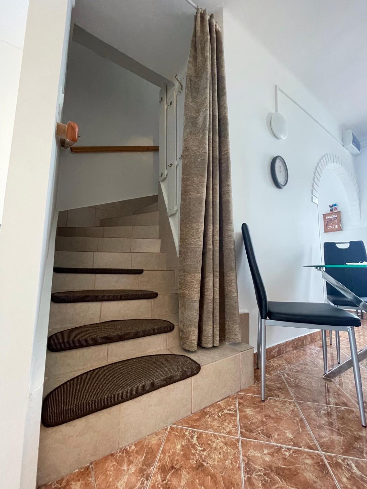 Var-Lak Apartman Balatonfůzfő Екстериор снимка