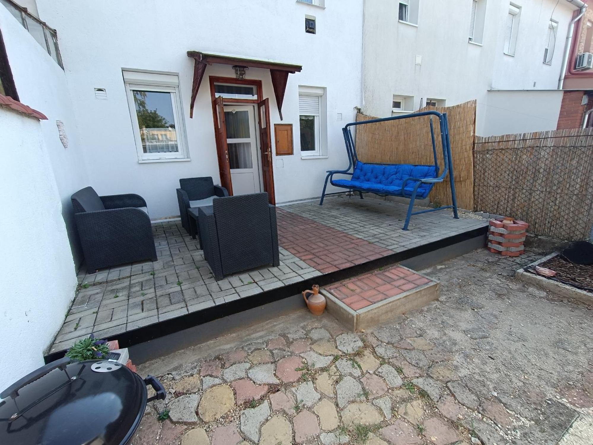 Var-Lak Apartman Balatonfůzfő Екстериор снимка